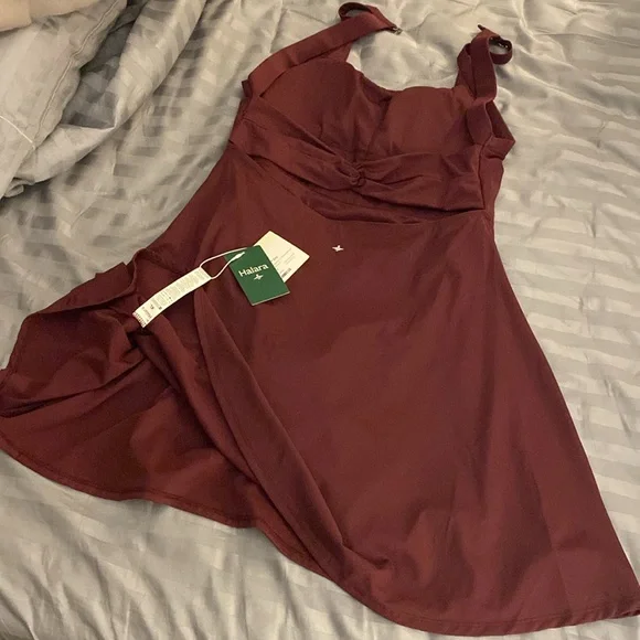 NWT HALARA Backless Twist Dance Active Dress - Easy Peezy sz XL - Picture 3 of 11